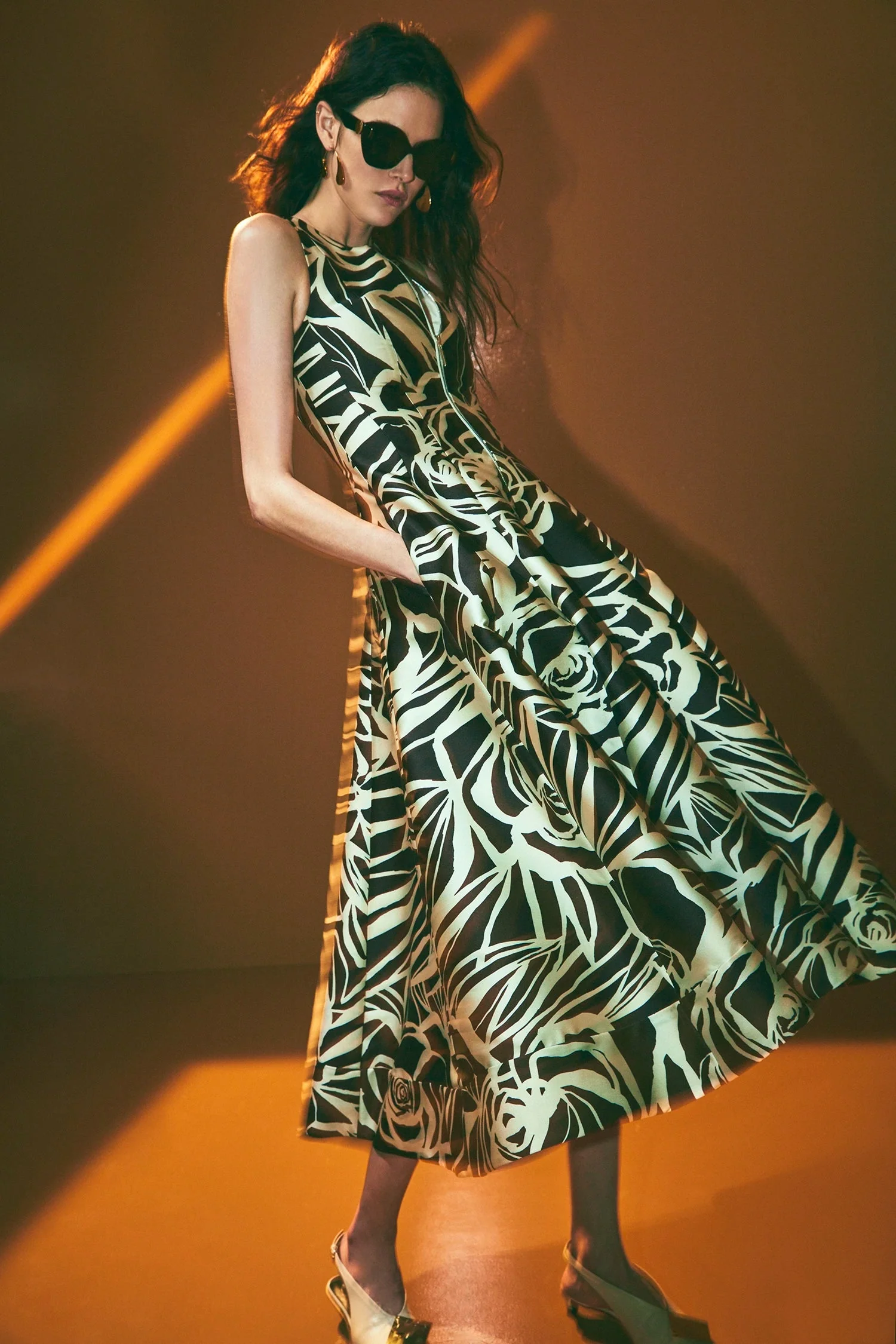 Lazaro Dress - Image 4