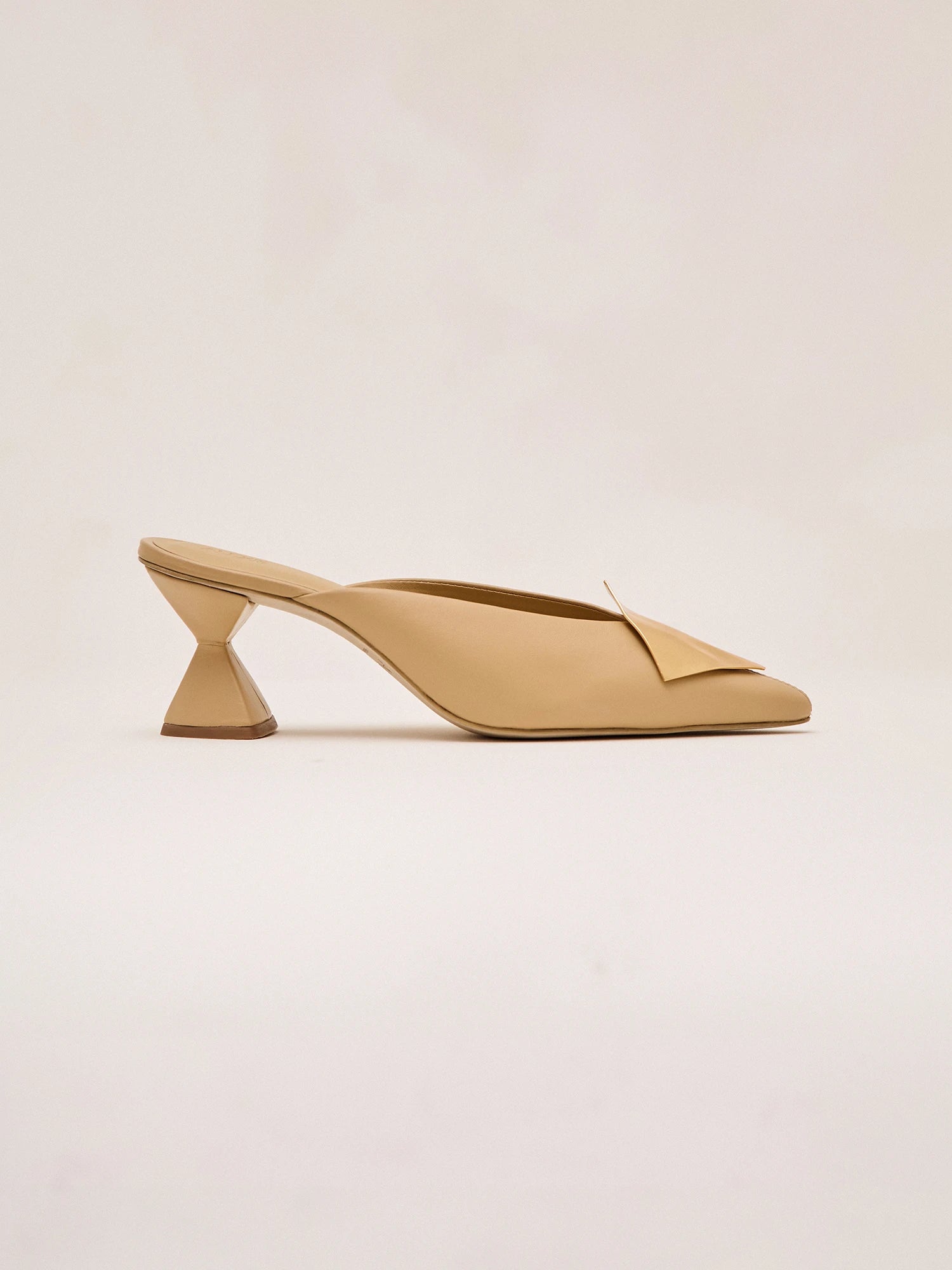 Madeline Mule - Image 3